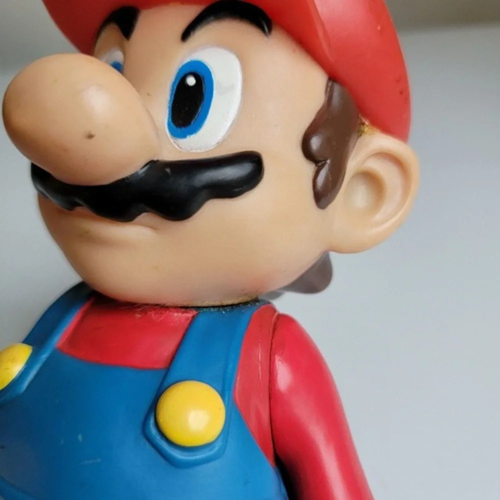 SUPER‎ MARIO Hard Solid Plastic Figure & DK Donkey Kong Plush